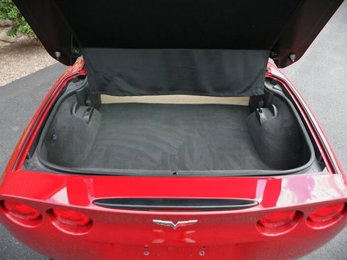 Used 2008 Chevrolet Corvette Coupe w/ Preferred Equipment Group RWD image 7