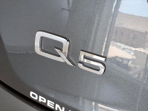 Certified 2023 Audi Q5 2.0T Premium w/ Convenience Package AWD/4WD image 18