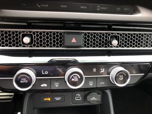 Certified 2022 Honda Civic Sport image 24