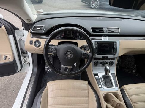 Used 2017 Volkswagen CC Sport FWD image 14