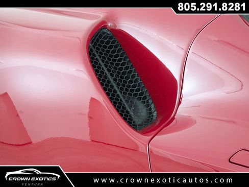 Used 2024 Ferrari 296 GTS RWD image 25