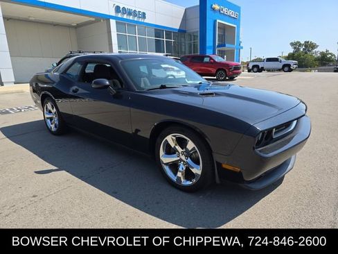 Used 2014 Dodge Challenger R/T w/ Electronics Convenience Group image 7