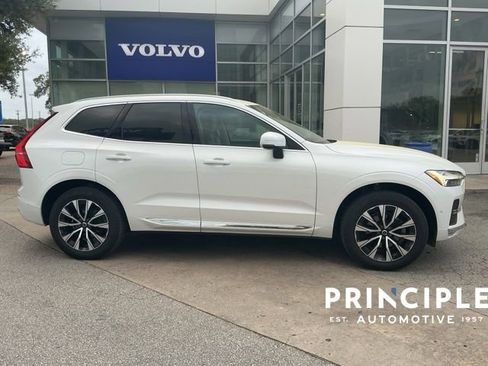 Certified 2023 Volvo XC60 B5 Plus AWD/4WD image 5