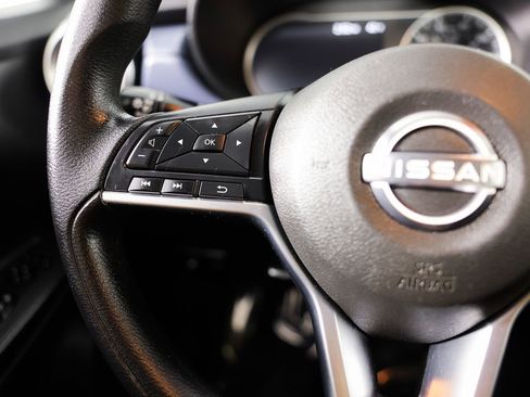 Used 2024 Nissan Versa SV w/ Trunk Package image 27