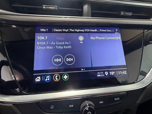Used 2023 Buick Encore GX Preferred w/ Cold Weather Comfort Package FWD image 25