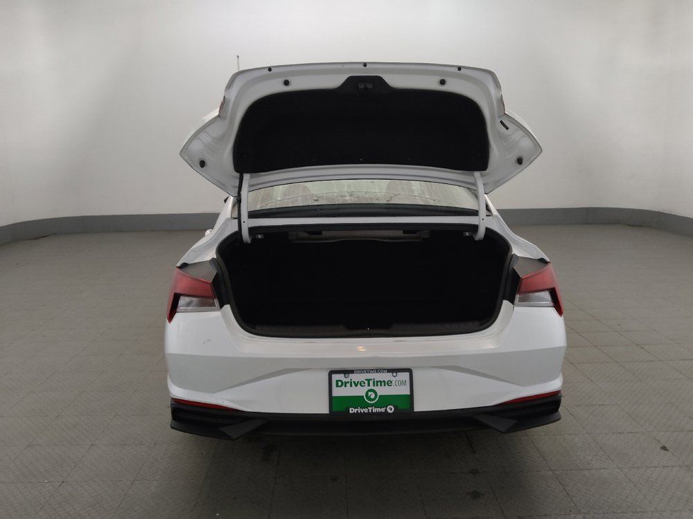 Used 2021 Hyundai Elantra SEL FWD image 29