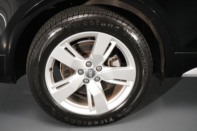 Used 2018 Audi Q5 2.0T Premium AWD/4WD image 56