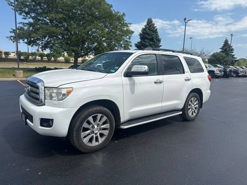 Used 2016 Toyota Sequoia Limited AWD/4WD image 1