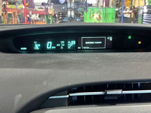 Used 2013 Toyota Prius Four w/ Deluxe Solar Roof Pkg image 12