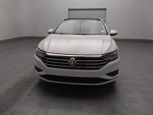 Used 2019 Volkswagen Jetta SE w/ Cold Weather Package FWD image 15