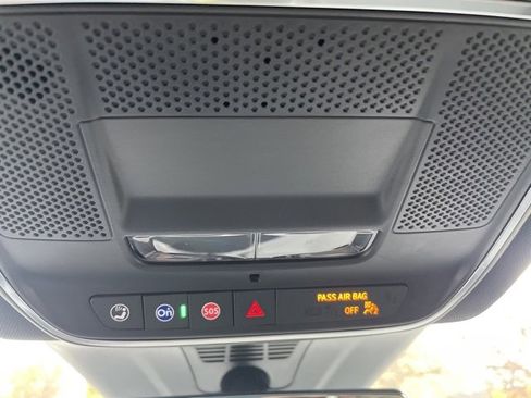 Used 2024 Chevrolet Blazer EV RS image 27