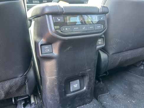 Used 2025 Toyota Grand Highlander FWD image 14