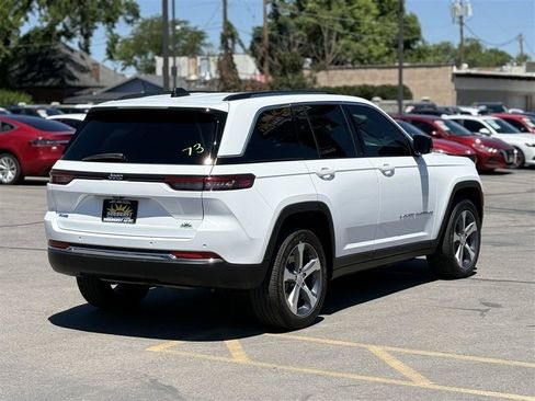 Used 2023 Jeep Grand Cherokee 4WD 4xe image 7