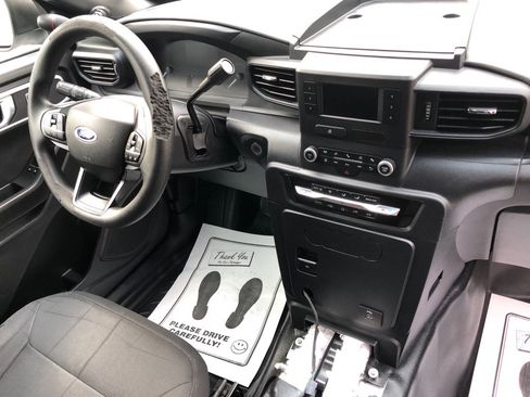 Used 2021 Ford Explorer 4WD Police Interceptor image 27