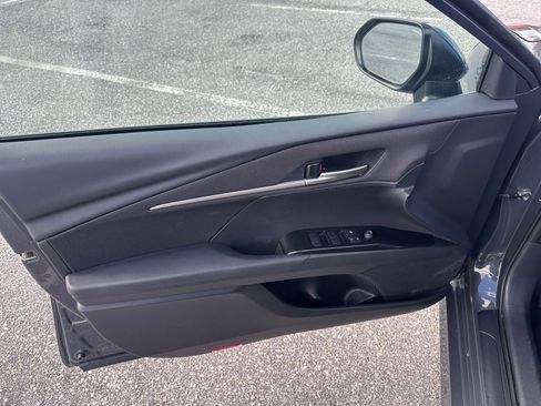 Used 2025 Toyota Camry LE image 20