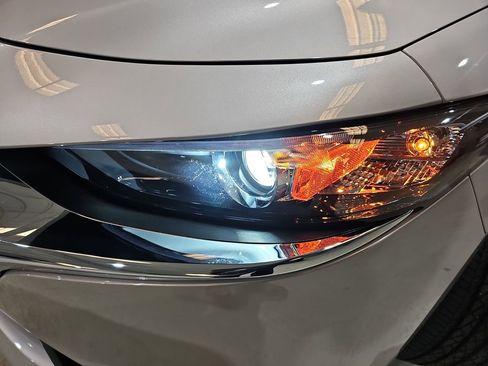 New 2026 MAZDA MAZDA3 2.5 S Sedan w/ Preferred Pkg image 30