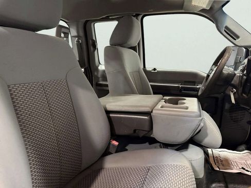 Used 2015 Ford F250 XL w/ Power Equipment Group image 22