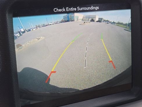 Used 2018 Jeep Wrangler Unlimited Sahara image 10