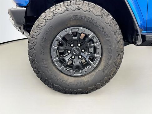 Used 2024 Ford Bronco Raptor w/ Interior Carbon Fiber Pack 6 AWD/4WD image 9