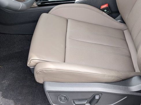 New 2025 Audi Q5 Premium Plus image 4