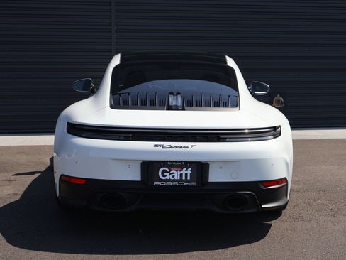 Certified 2025 Porsche 911 Carrera T RWD image 11
