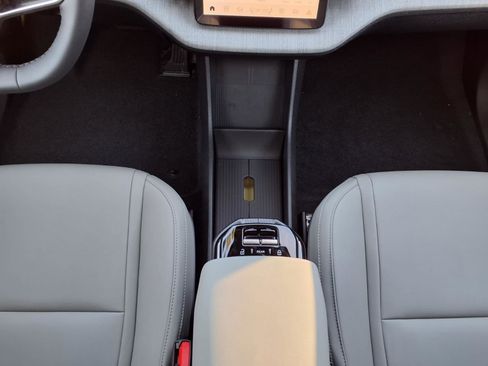 New 2026 Volvo EX30 Cross Country Ultra w/ Protection Package Premier image 17