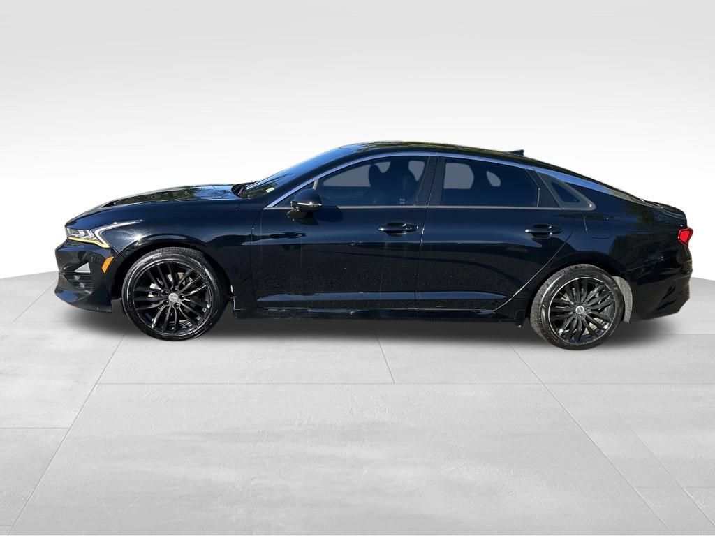 Used 2021 Kia K5 GT-Line AWD/4WD image 2