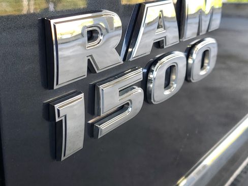 Used 2017 RAM 1500 Laramie w/ Convenience Group AWD/4WD image 5