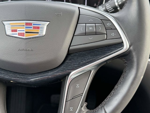 Certified 2024 Cadillac XT5 Premium Luxury AWD/4WD image 29
