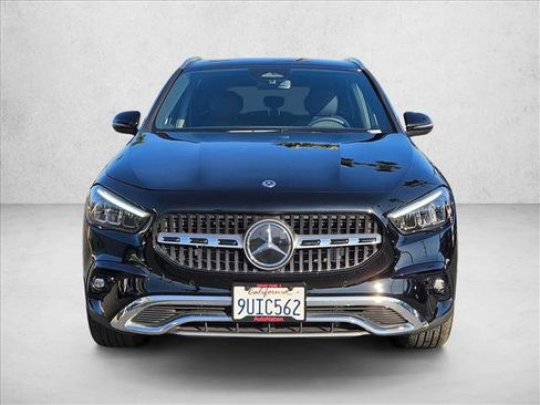 Certified 2025 Mercedes-Benz GLA 250 image 2
