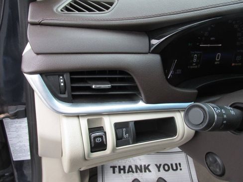 Used 2015 Cadillac XTS Limousine FWD image 34