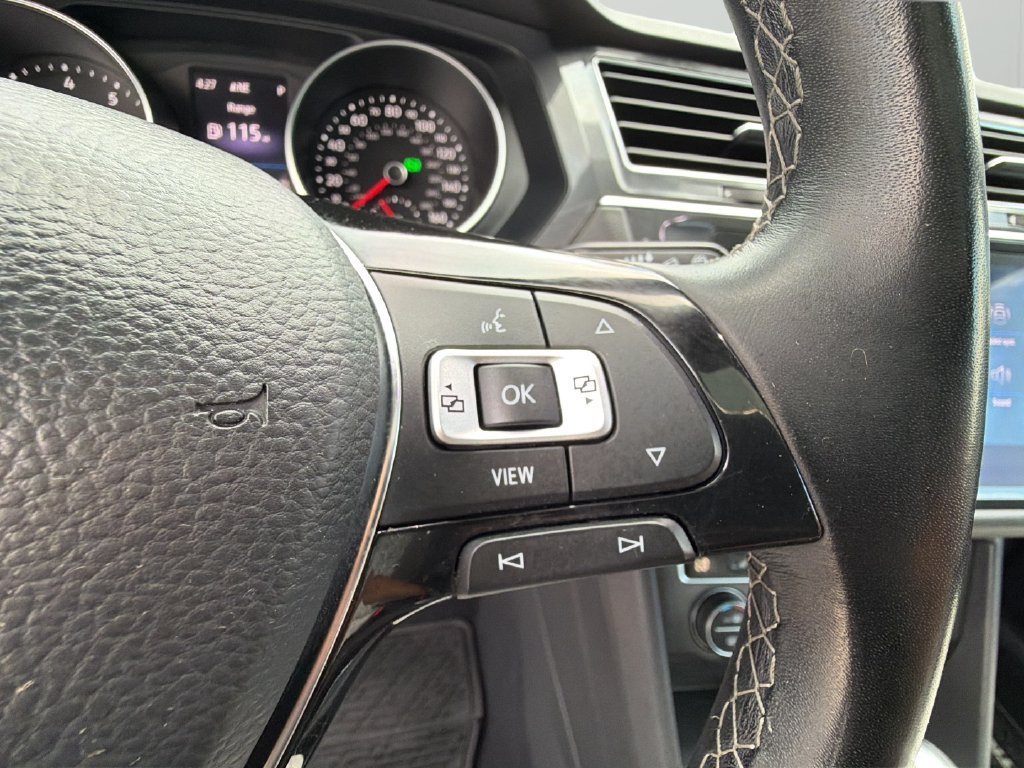Used 2021 Volkswagen Tiguan SE R-Line AWD/4WD image 20