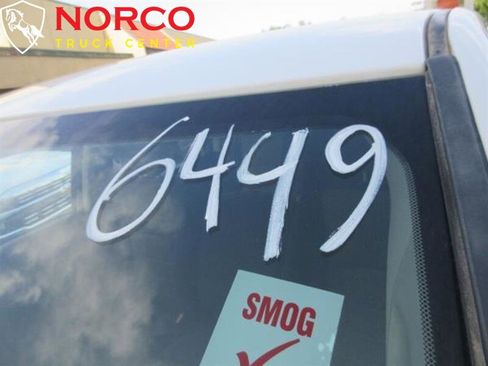 Used 2012 RAM 2500 ST w/ Chrome Appearance Group image 23