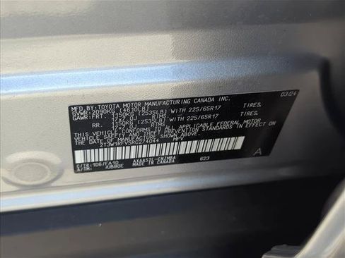 Used 2024 Toyota RAV4 XLE FWD image 25