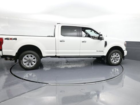 Used 2021 Ford F350 Platinum image 9
