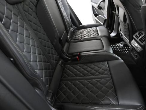 Used 2023 Audi SQ5 Prestige AWD/4WD image 27