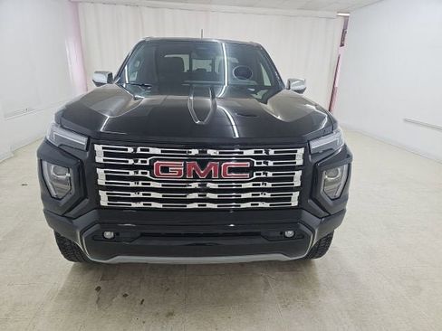 New 2026 GMC Canyon Denali image 2