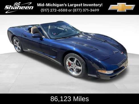 Used 2001 Chevrolet Corvette Convertible w/ Preferred Equipment Group1 RWD image 2