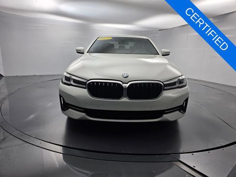 Used 2023 BMW 530i w/ Premium Package RWD image 2