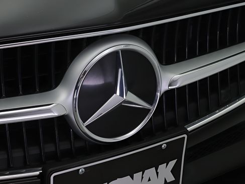 Certified 2023 Mercedes-Benz C 300 Sedan image 26