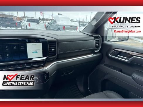 Used 2025 Chevrolet Silverado 1500 LT w/ Work Truck Package AWD/4WD image 33