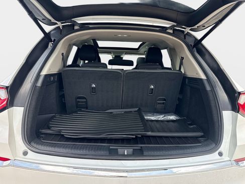 Used 2024 Acura MDX FWD image 9