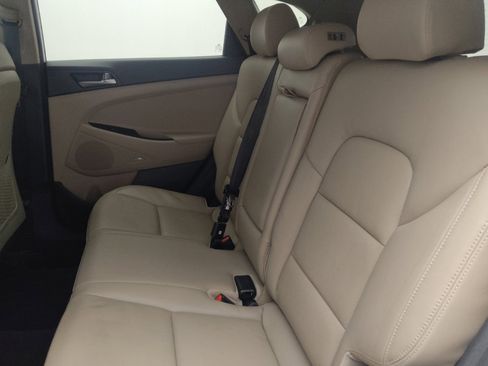 Used 2018 Hyundai Tucson Limited FWD image 18