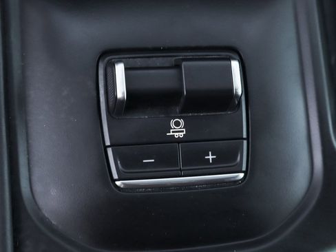 Used 2024 GMC Sierra 2500 Denali Ultimate image 37