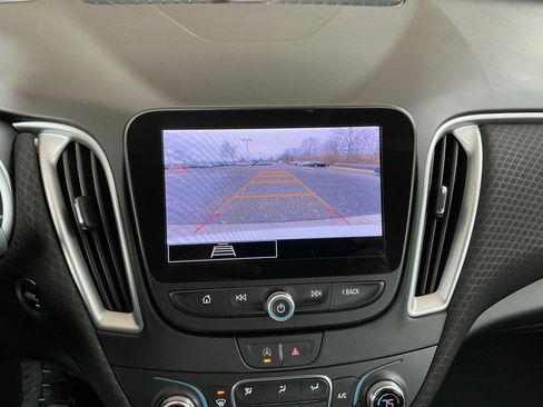 Used 2023 Chevrolet Malibu LT image 10