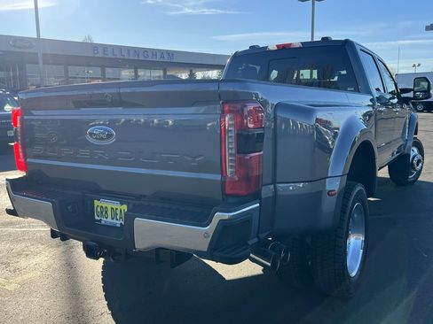 New 2026 Ford F450 Lariat w/ Lariat Premium Package image 6