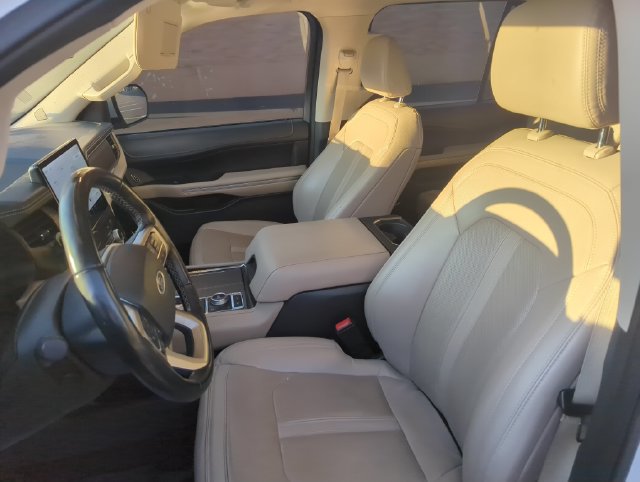 Used 2023 Ford Expedition Max Limited AWD/4WD image 17
