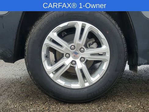 Certified 2024 GMC Terrain SLE w/ Driver Convenience Package image 6