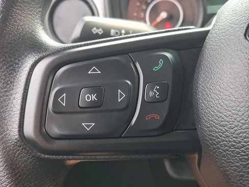 Used 2025 Jeep Wrangler Sport AWD/4WD image 21