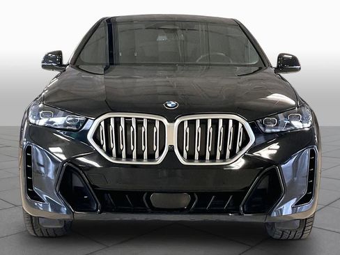 Used 2025 BMW X6 xDrive40i w/ Climate Comfort Package AWD/4WD image 3